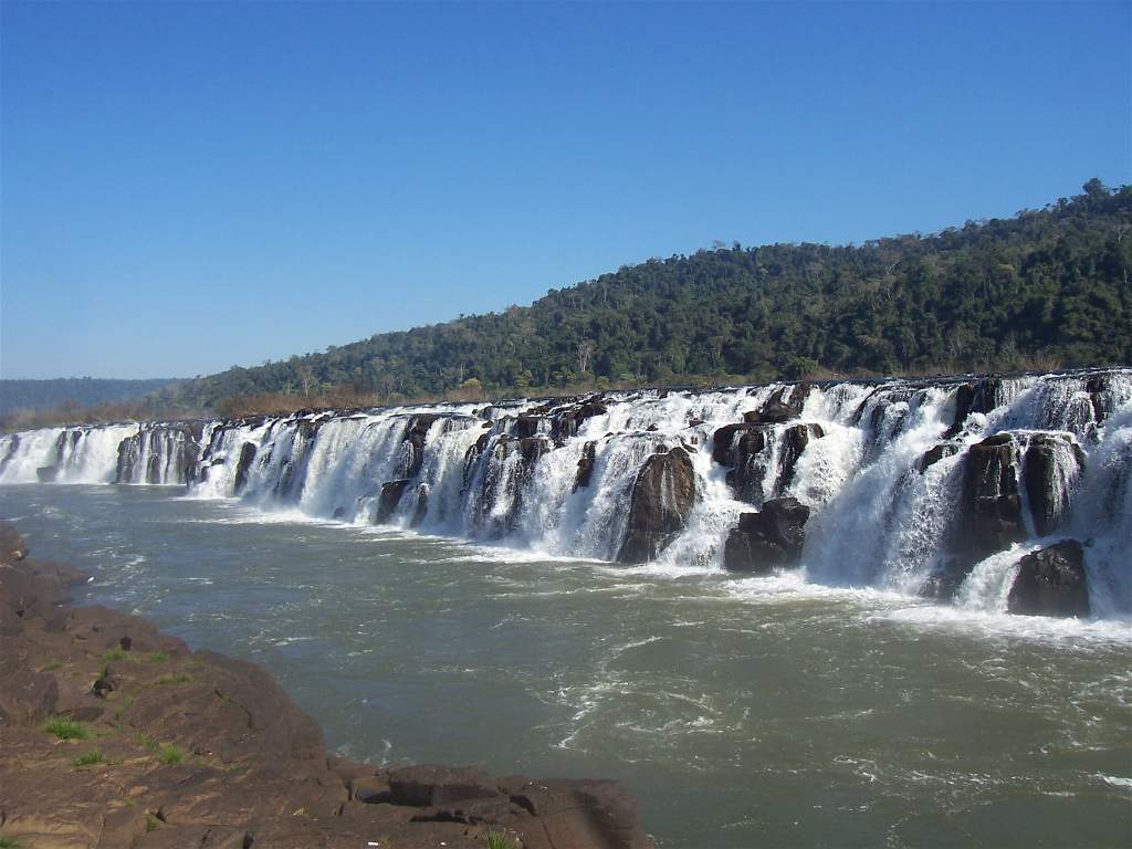 Saltos del Moconá Cataratas del Iguazú Misiones Argentina